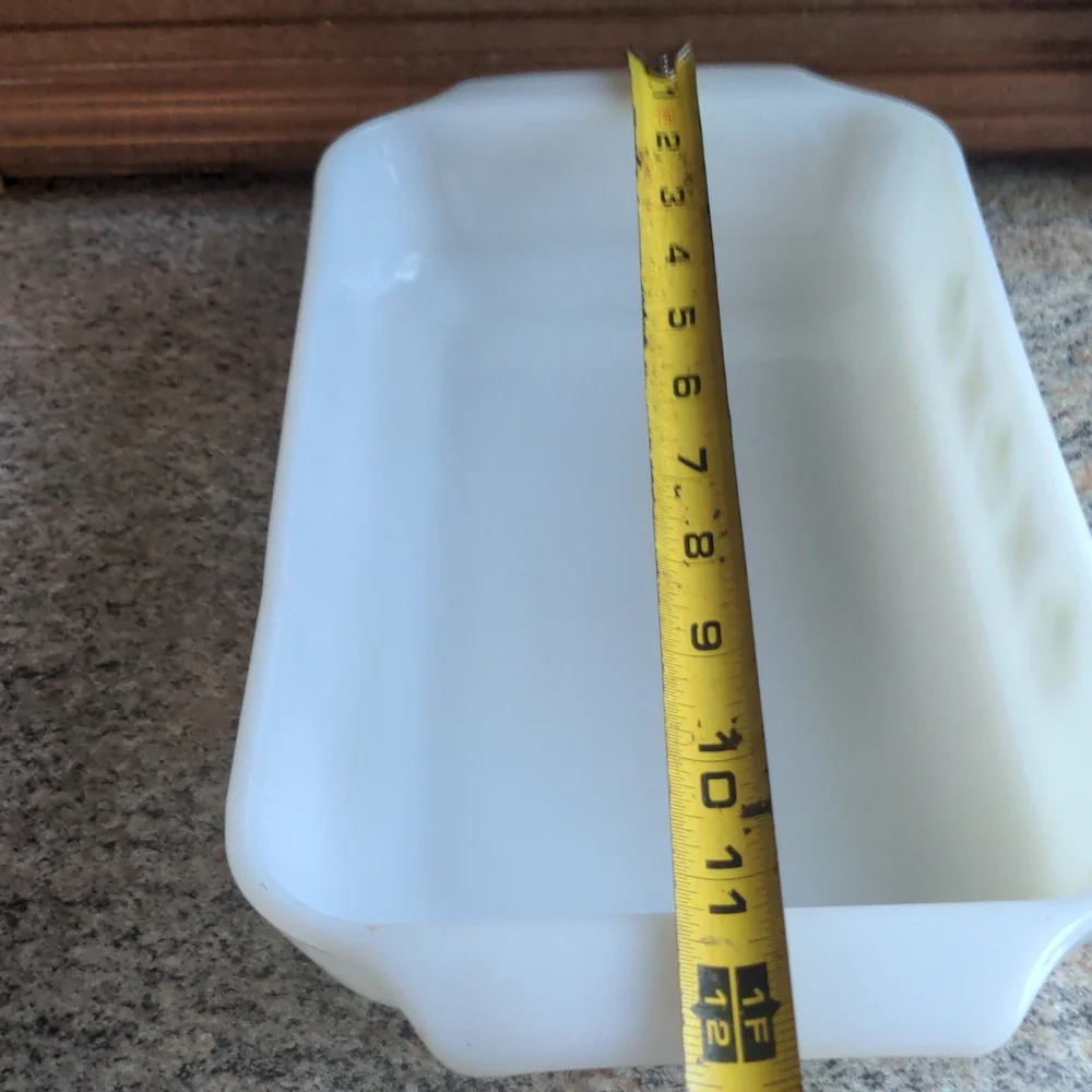 Vintage Anchor Hocking Fire King Meadow Green 1.5 Quart Baking Dish